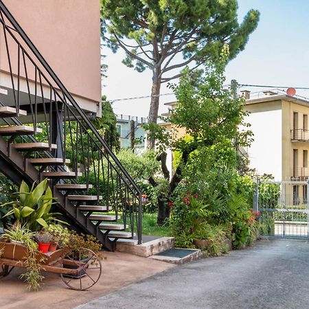 Appartamento Zia Cecilia Desenzano del Garda Exterior foto