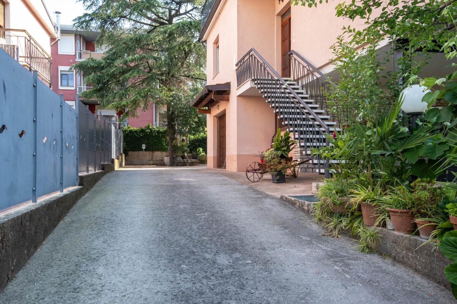 Appartamento Zia Cecilia Desenzano del Garda Exterior foto